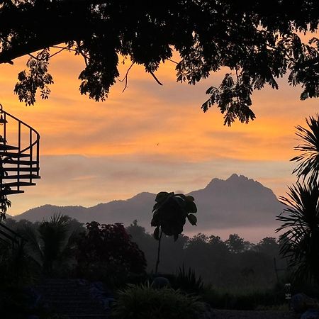 Apartmán Suanglangna Phrae Exteriér fotografie