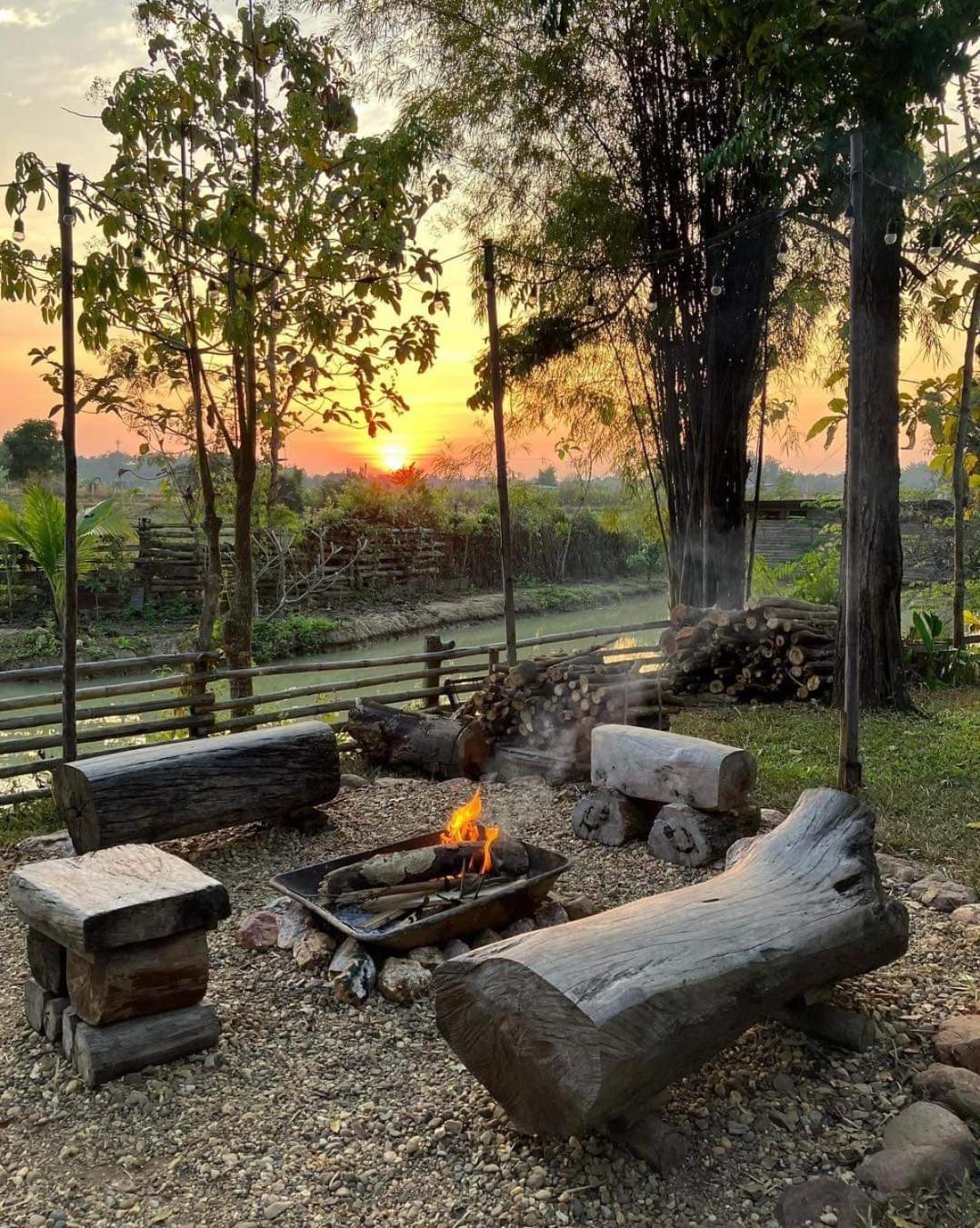 Apartmán Suanglangna Phrae Exteriér fotografie